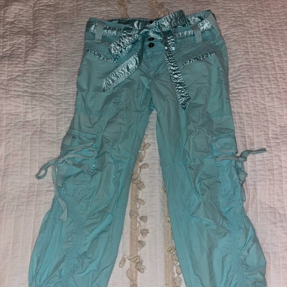 Vintage Miss Me Capri Cargo Pants size M